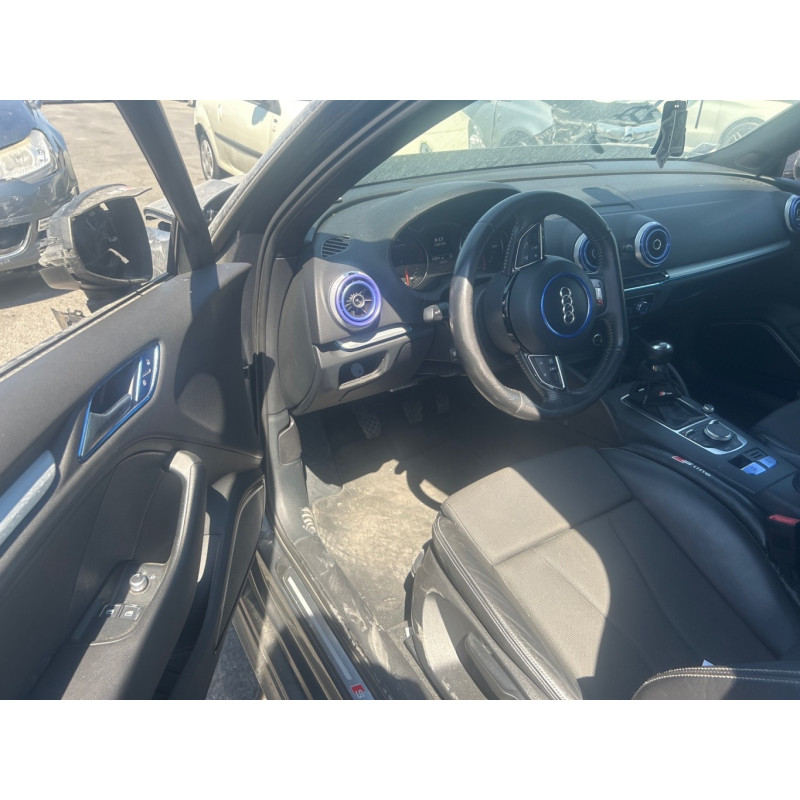 AUDI A3 3 PHASE 1 2.0 TDI - 16V TURBO Photo n°14