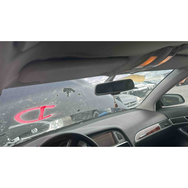 Attache ceinture arriere gauche AUDI A6 3 Photo n°7