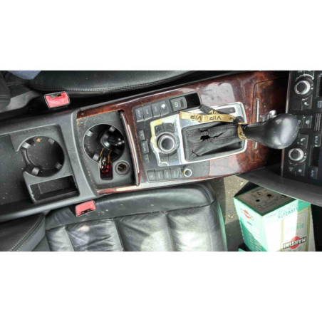 Maitre cylindre (freinage) AUDI A6 3 Photo n°1