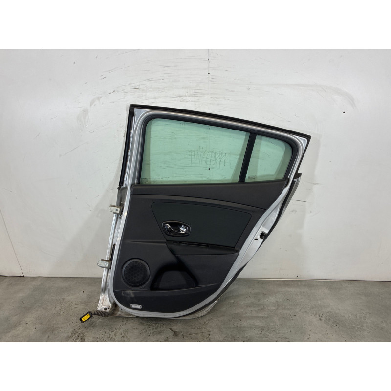 Porte arriere droit RENAULT MEGANE 3 Photo n°3