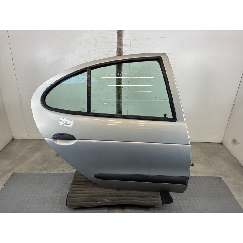 Porte arriere droit RENAULT MEGANE 1 Photo n°1