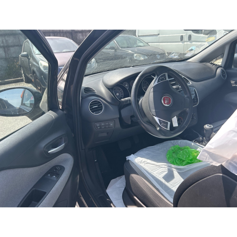 FIAT PUNTO EVO 3 1.3 JTD - 16V TURBO MULTIJET Photo n°6