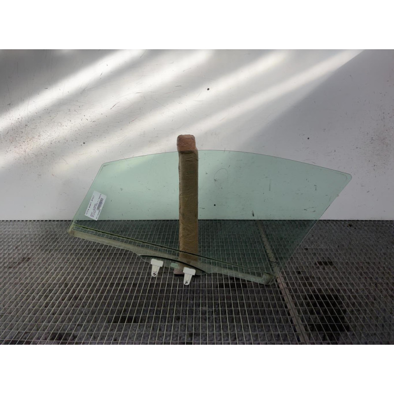 Vitre avant droit SUZUKI SX4 2 S-CROSS Photo n°4
