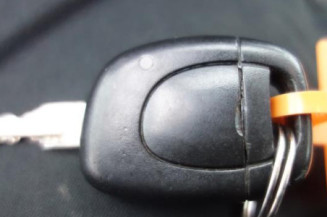 Serrure avant droit RENAULT CLIO 2