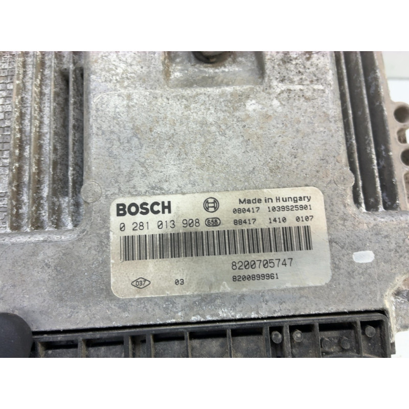 Calculateur moteur RENAULT SCENIC 2 Photo n°3
