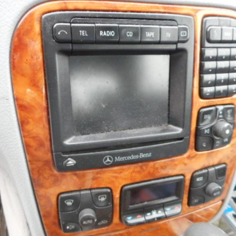 Porte avant gauche MERCEDES CLASSE S 220 Photo n°15