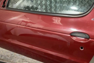 Porte avant gauche RENAULT MEGANE 1