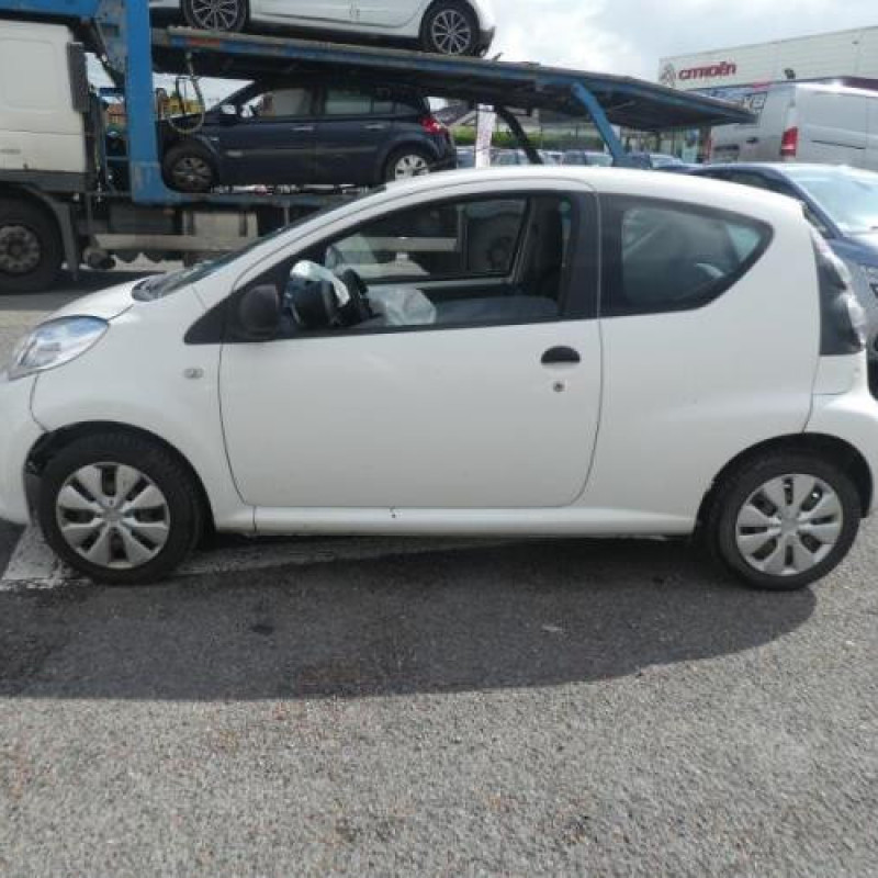 Bloc ABS (freins anti-blocage) CITROEN C1 1 Photo n°8