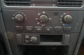 Serrure arriere droit VOLVO V 40 1