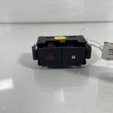 Bouton de warning RENAULT TRAFIC 3 COURT Photo n°1