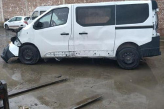 Crosse arriere droit RENAULT TRAFIC 3 COURT