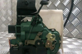 Serrure avant droit VOLKSWAGEN GOLF 4