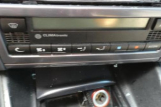 Serrure avant droit VOLKSWAGEN GOLF 4