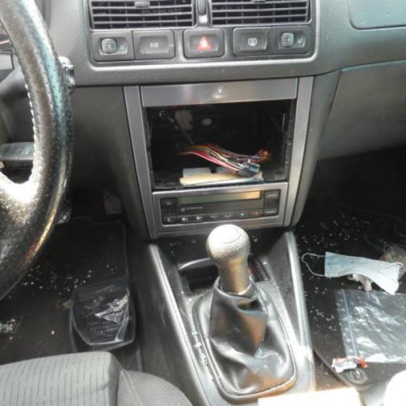 Serrure avant droit VOLKSWAGEN GOLF 4 Photo n°10