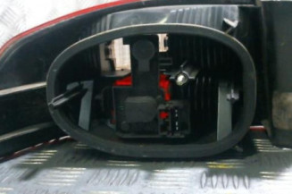 Feu arriere principal droit (feux) RENAULT LAGUNA 2