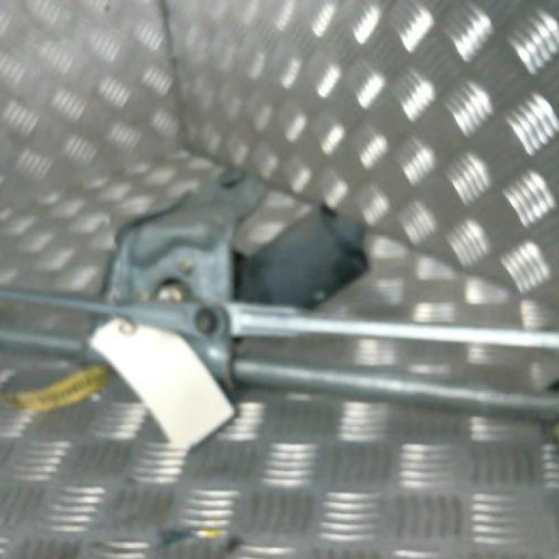 Moteur essuie glace avant VOLKSWAGEN GOLF 3 Photo n°2