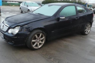 Porte avant droit MERCEDES CLASSE C 203 COUPE SPORT
