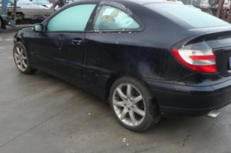 Porte avant droit MERCEDES CLASSE C 203 COUPE SPORT