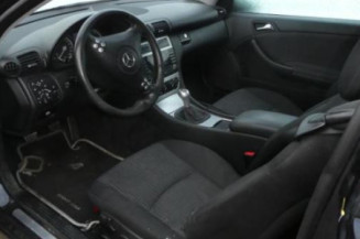 Porte avant droit MERCEDES CLASSE C 203 COUPE SPORT