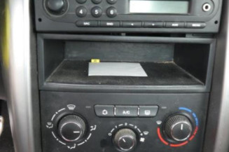 Moteur essuie glace avant PEUGEOT 207