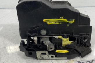 Serrure arriere droit BMW SERIE 1 E87 Photo n°1