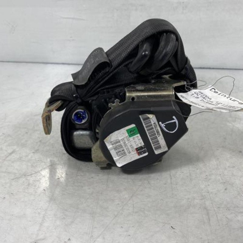 Pretensionneur de ceinture avant droit SKODA OCTAVIA 2 Photo n°3