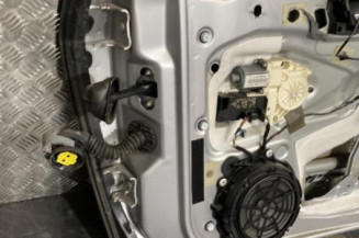 Porte avant droit PEUGEOT 407