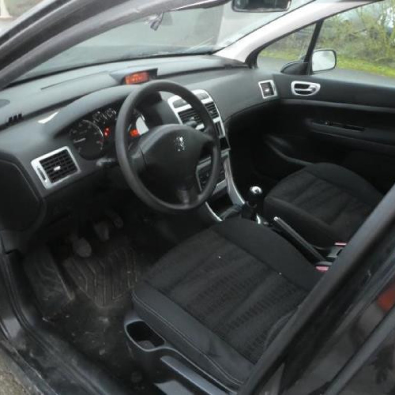 Renfort pare choc arriere (traverse) PEUGEOT 307 Photo n°6