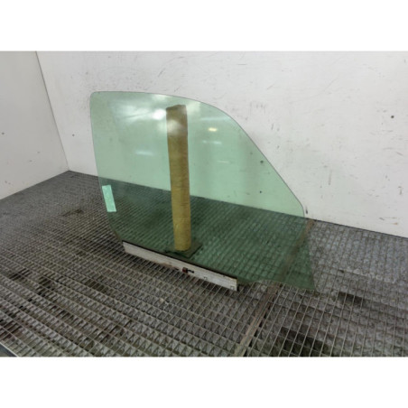 Vitre avant droit OPEL MERIVA A