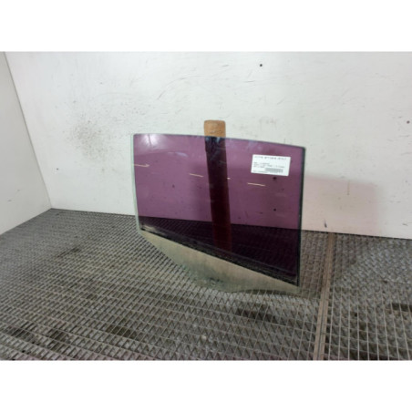 Vitre arriere droit BMW SERIE 1 E87