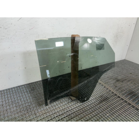 Vitre arriere gauche FORD PUMA 2