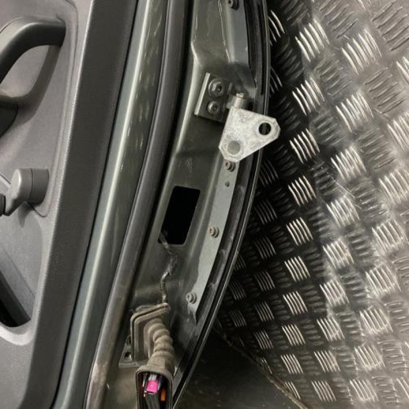 Porte arriere gauche VOLKSWAGEN GOLF 5 Photo n°5