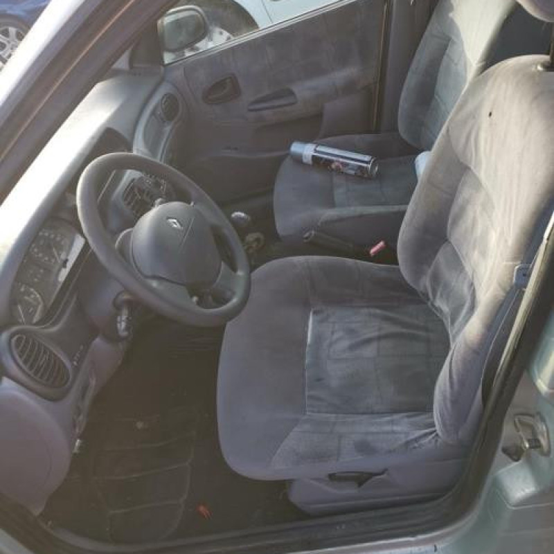 Pulseur d'air RENAULT MEGANE 1 Photo n°8