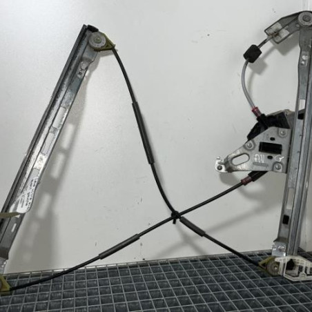 Leve vitre electrique avant gauche PEUGEOT 206+ Photo n°1
