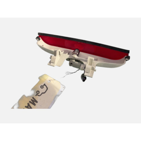 Feu arriere stop central MAZDA 3 2