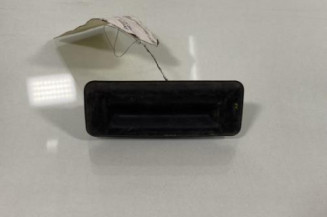 Bouton de coffre SKODA FABIA 2 Photo n°1