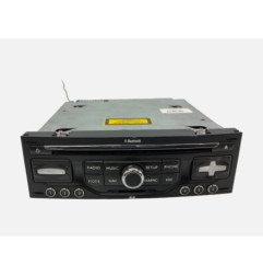 Autoradio d'origine PEUGEOT 5008 1 Photo n°1