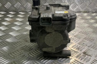 Compresseur clim TOYOTA YARIS 3