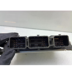 Calculateur moteur PEUGEOT 206