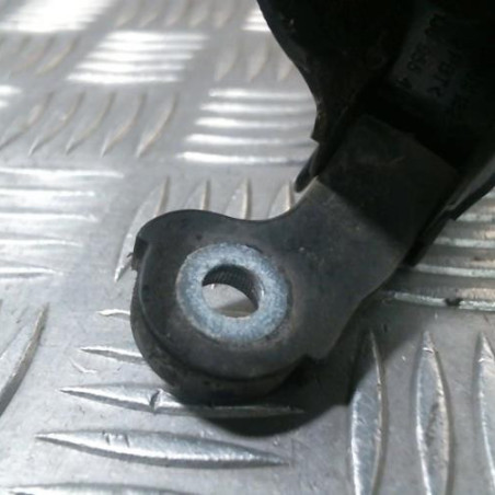 Bras essuie glace arriere VOLKSWAGEN POLO 3