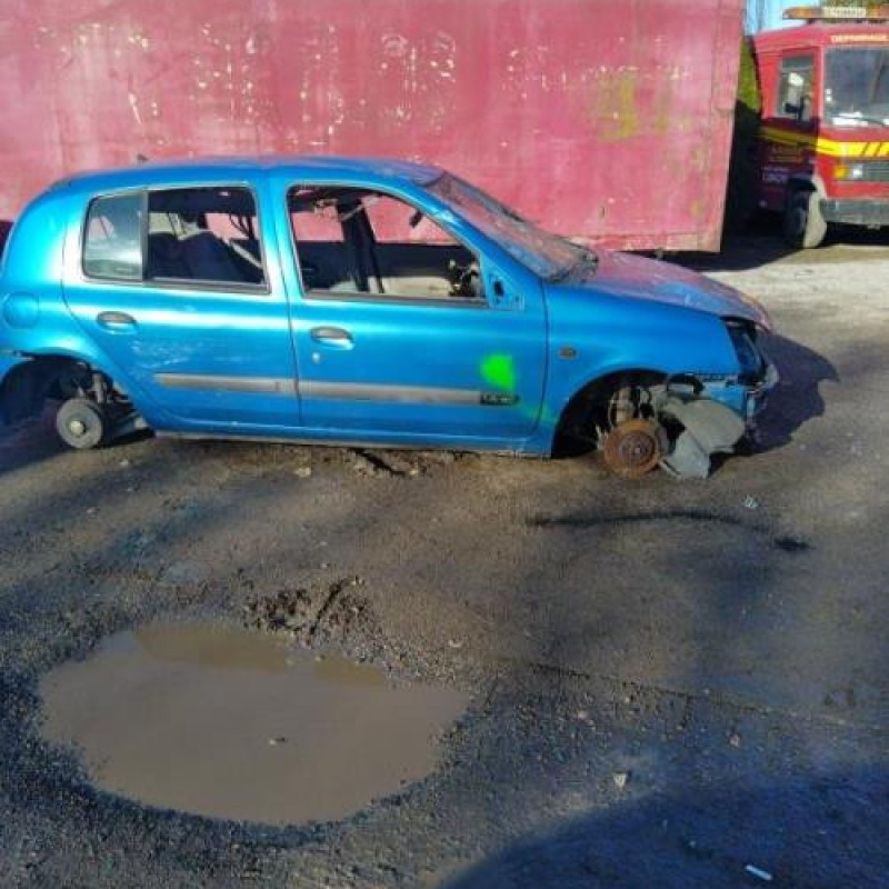 Serrure avant droit RENAULT CLIO 2 Photo n°5