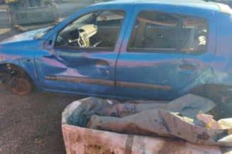 Serrure avant droit RENAULT CLIO 2