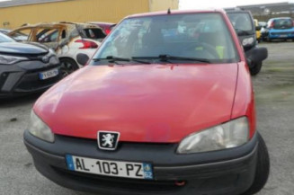 Porte avant droit PEUGEOT 106