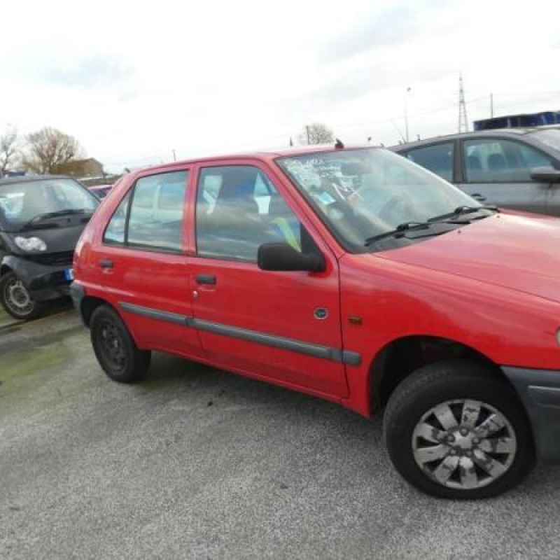 Porte avant droit PEUGEOT 106 Photo n°12