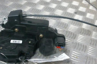 Serrure avant droit FORD C-MAX 1