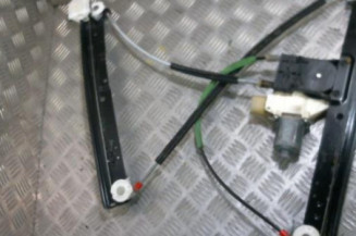 Leve vitre electrique avant droit FORD MONDEO 3 Photo n°1
