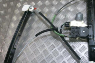 Leve vitre electrique avant gauche FORD MONDEO 3 Photo n°1