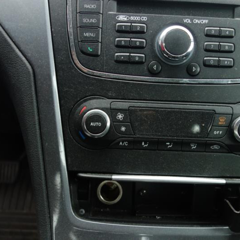 Demarreur FORD MONDEO 3 Photo n°8