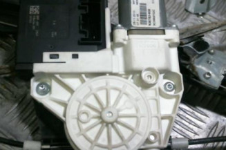 Leve vitre electrique avant droit VOLKSWAGEN JETTA 4