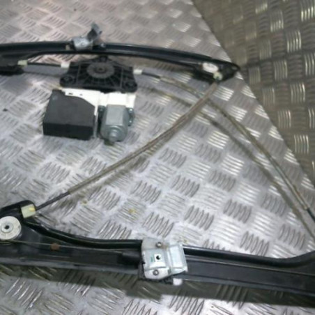 Leve vitre electrique avant gauche VOLKSWAGEN JETTA 4 Photo n°1